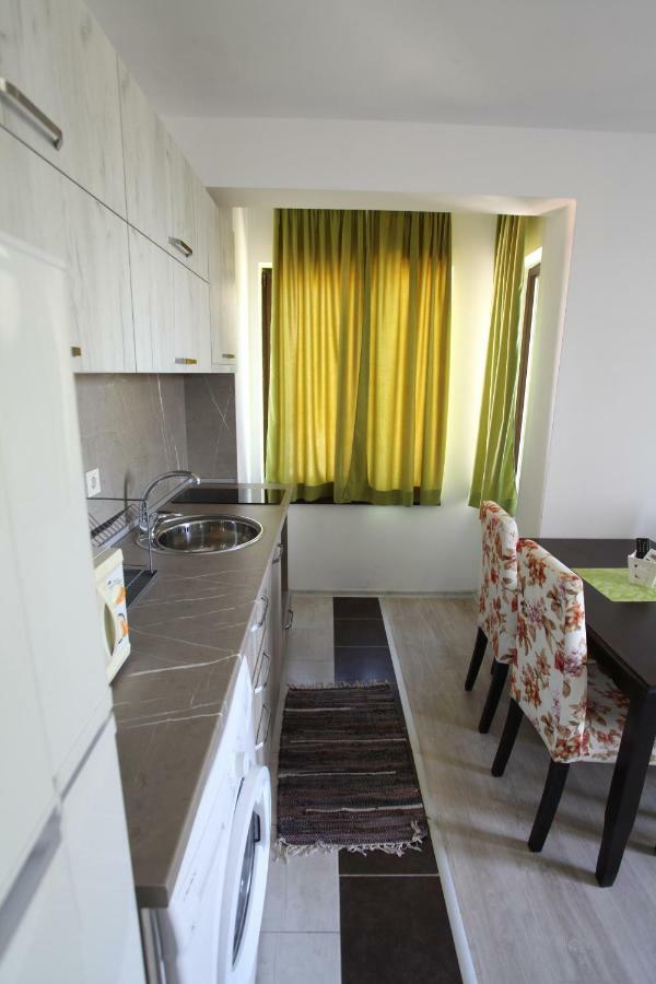 פרימורסקו Villa Salena מראה חיצוני תמונה